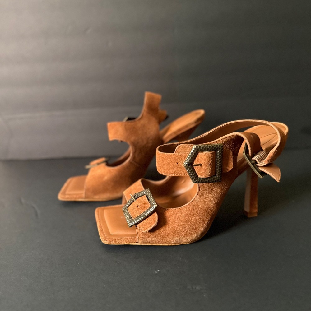 Gianni Bini Women Tan Suede Square Toe Slingback Heels with Buckle Accent Size 6 - Picture 2 of 8